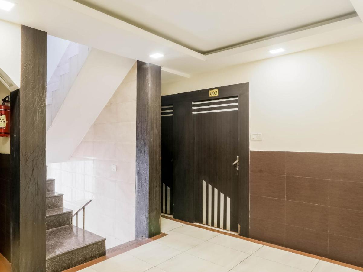 Oyo 79765 Hotel Samrat Lucknow Zewnętrze zdjęcie
